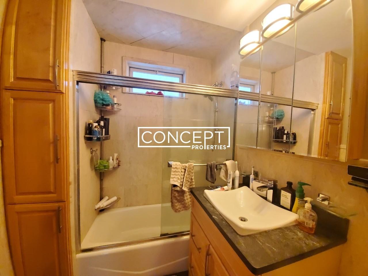 59 Court St #2 - Photo 5 of 27