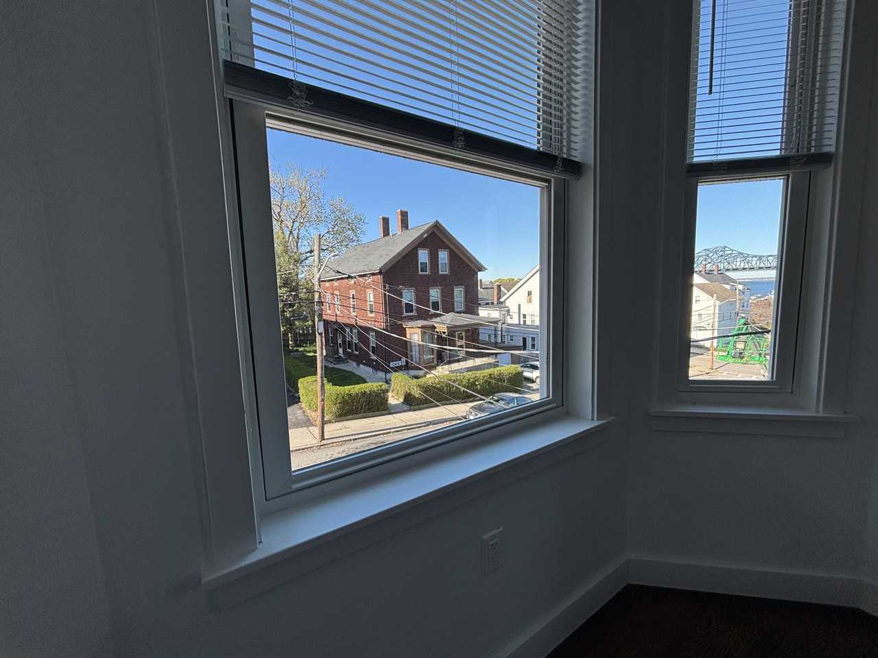 118 Locust St #2WEST - Photo 7 of 17