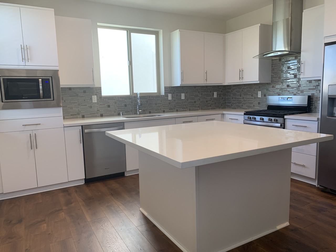 345 Crate Ave #41 - Photo 2 of 20
