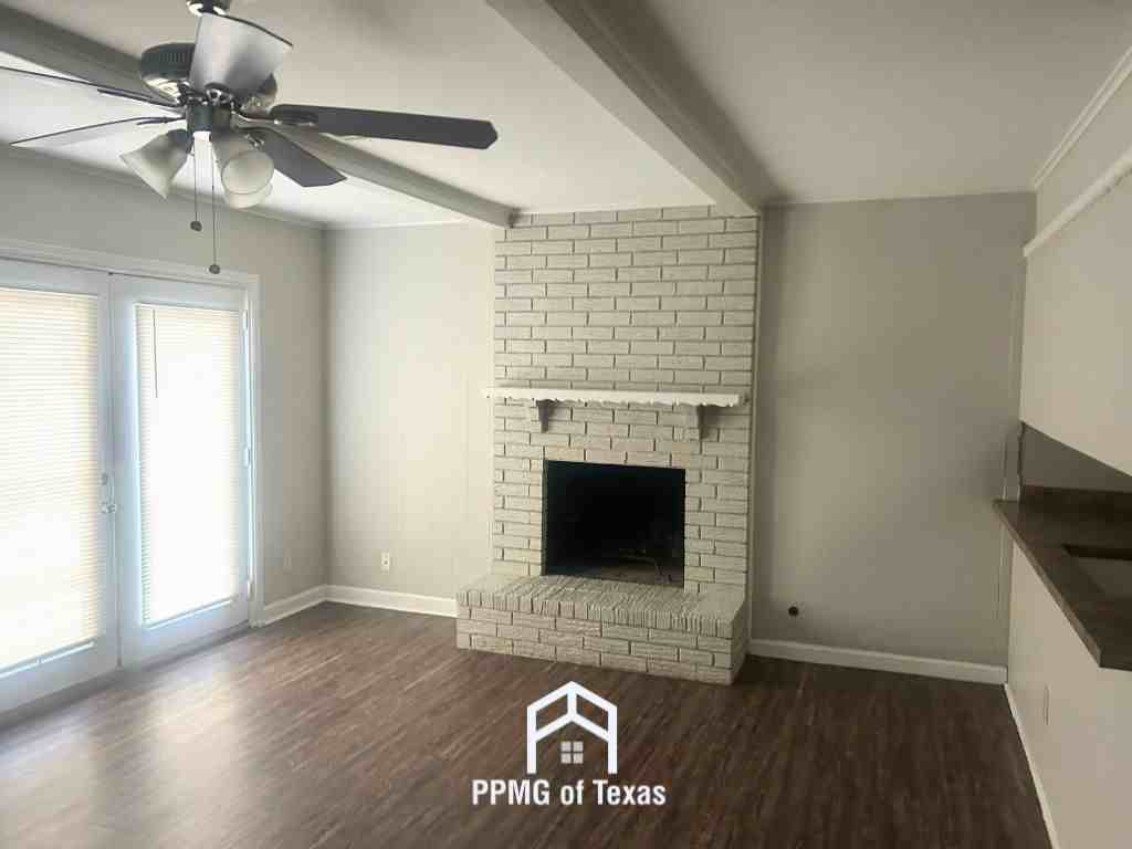9406 E 37th Ct - Photo 3 of 16