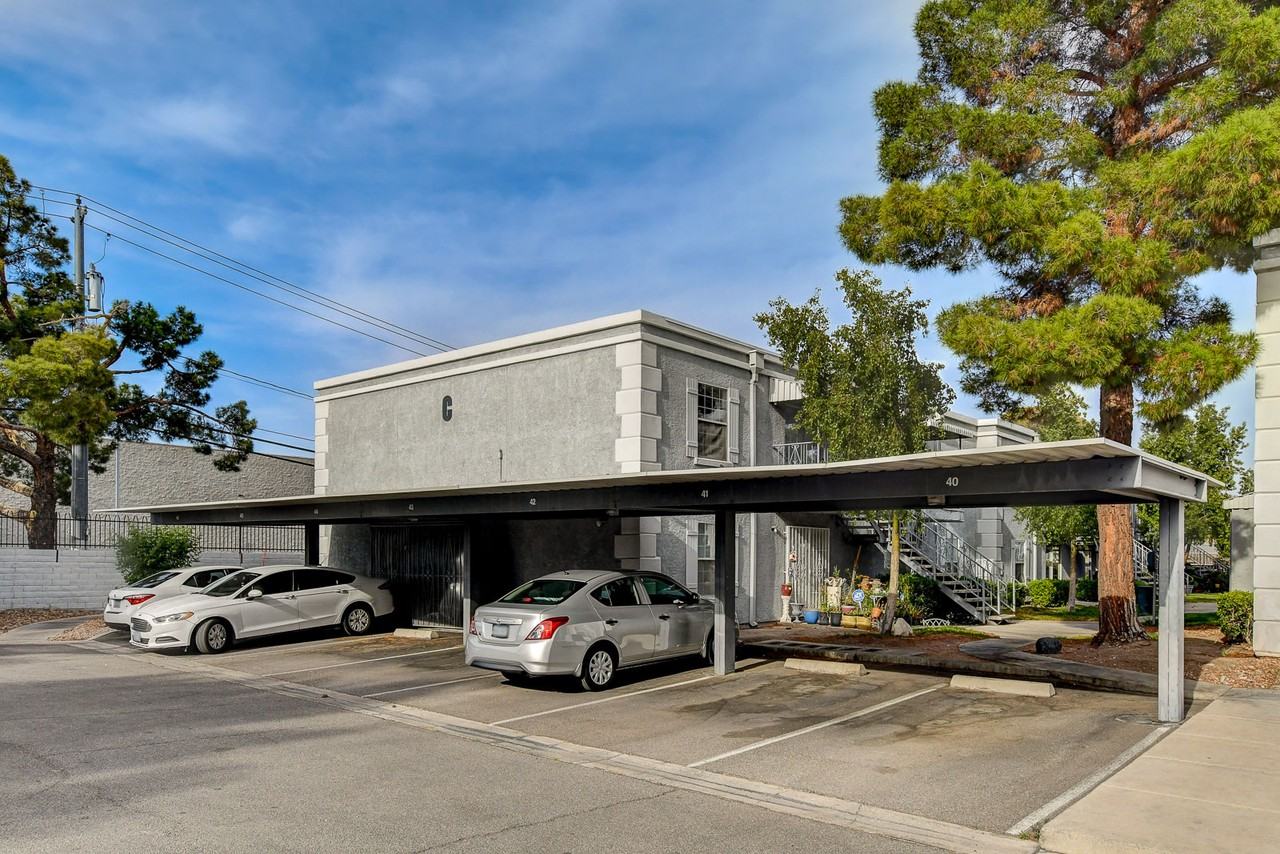 3823 S Maryland Pkwy #10