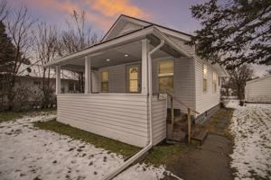 featured image of 1234 Bissell St