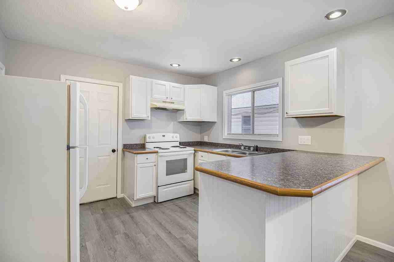 1234 Bissell St - Photo 5 of 16