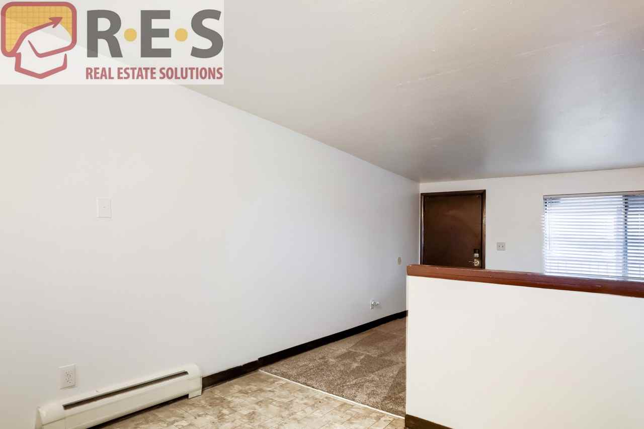 1080 S Eliot St #302 - Photo 3 of 9
