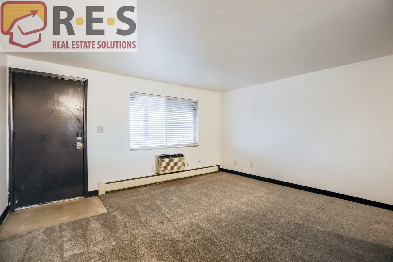 1080 S Eliot St #302 - Photo 5 of 9