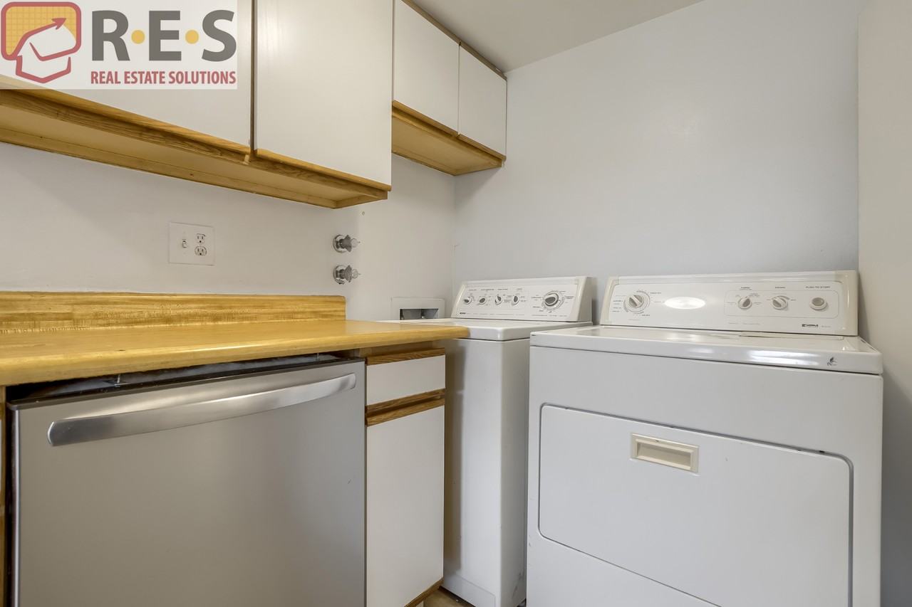 13335 E Louisiana Ave - Photo 5 of 11