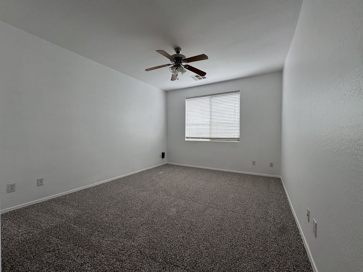 3686 E Yeager Dr - Photo 7 of 12