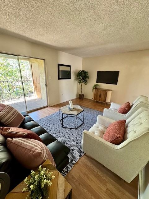 2913 Muriel St Ne - Photo 5 of 9