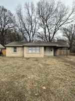 featured image of 4672 Willow Rd