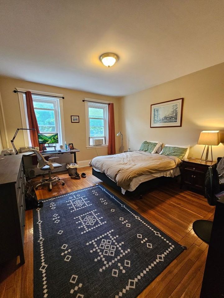 220 Alcott St #2 - Photo 6 of 14