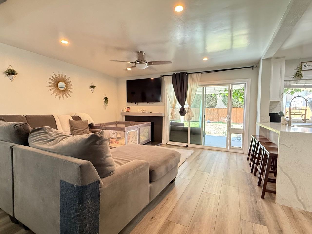 2368 Fulham Way - Photo 6 of 25