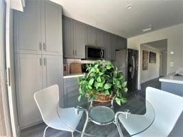 featured image of 273 Sw Sterret Cir