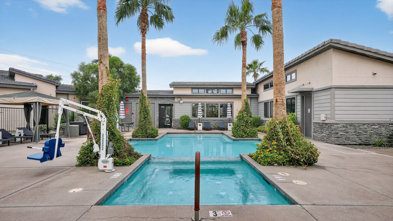 Grandstone at Sunrise - Photo 6 of 21