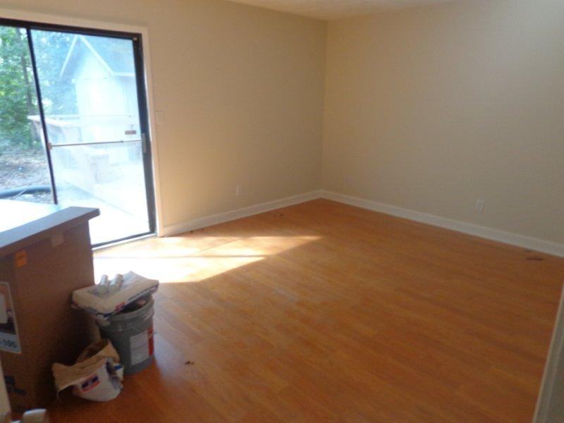 5035 Martins Crossing Rd - Photo 7 of 9