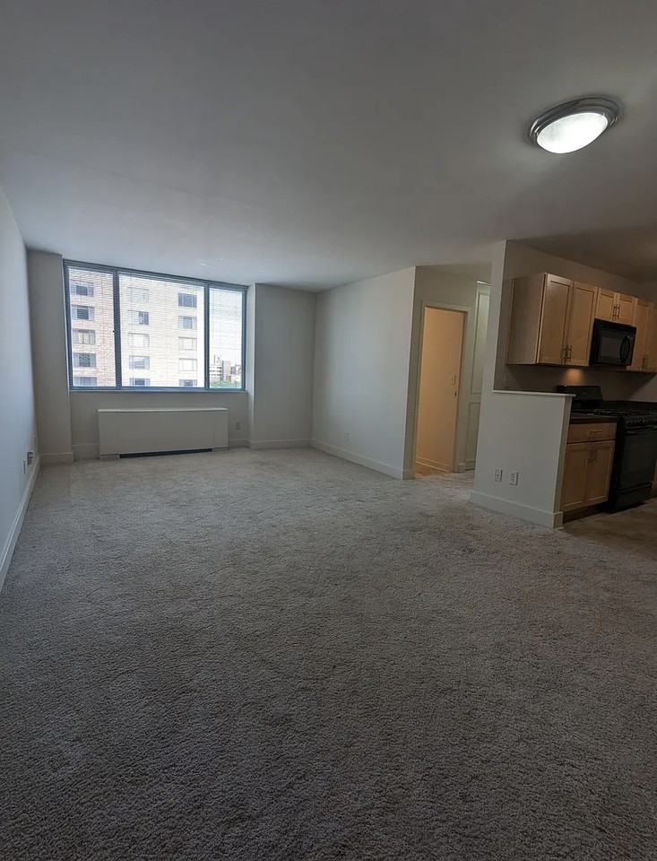 600 E 8th St #9A