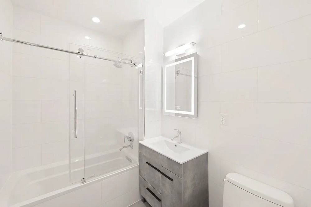 163 Beach 96th St - Photo 6 of 10