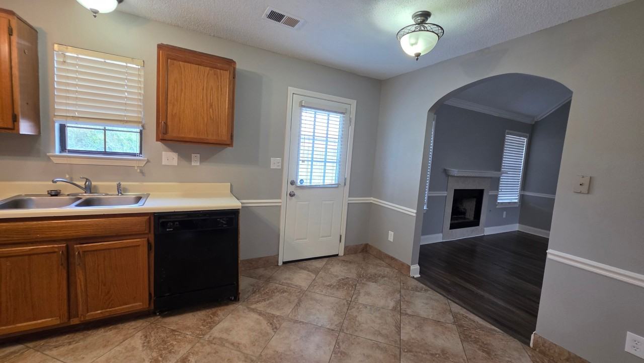 7104 Olive Ridge Dr - Photo 6 of 16