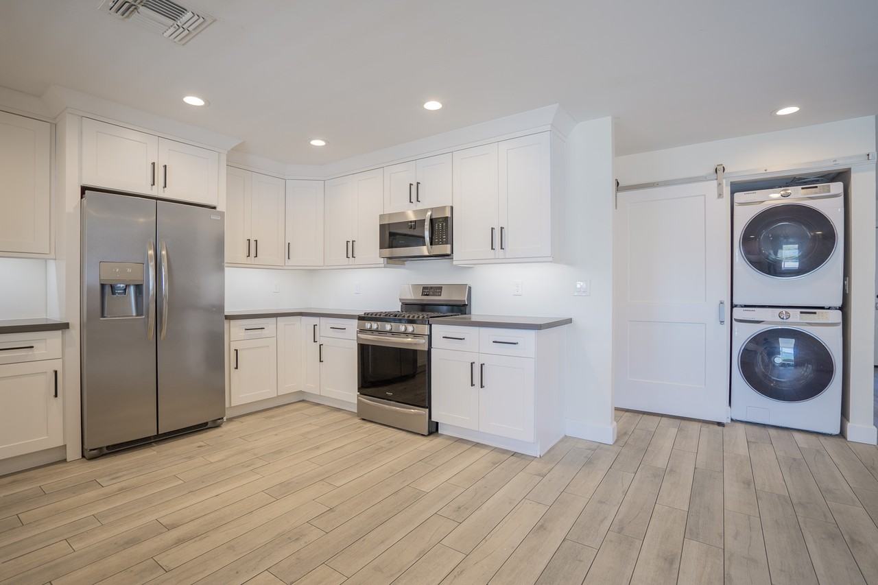 3625 N Hayden Rd - Photo 6 of 31
