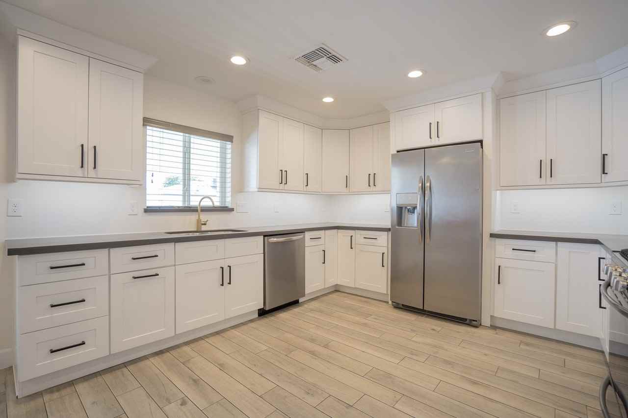 3625 N Hayden Rd - Photo 7 of 31