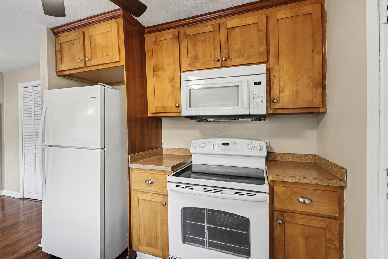 534 N Fayetteville St - Photo 6 of 23