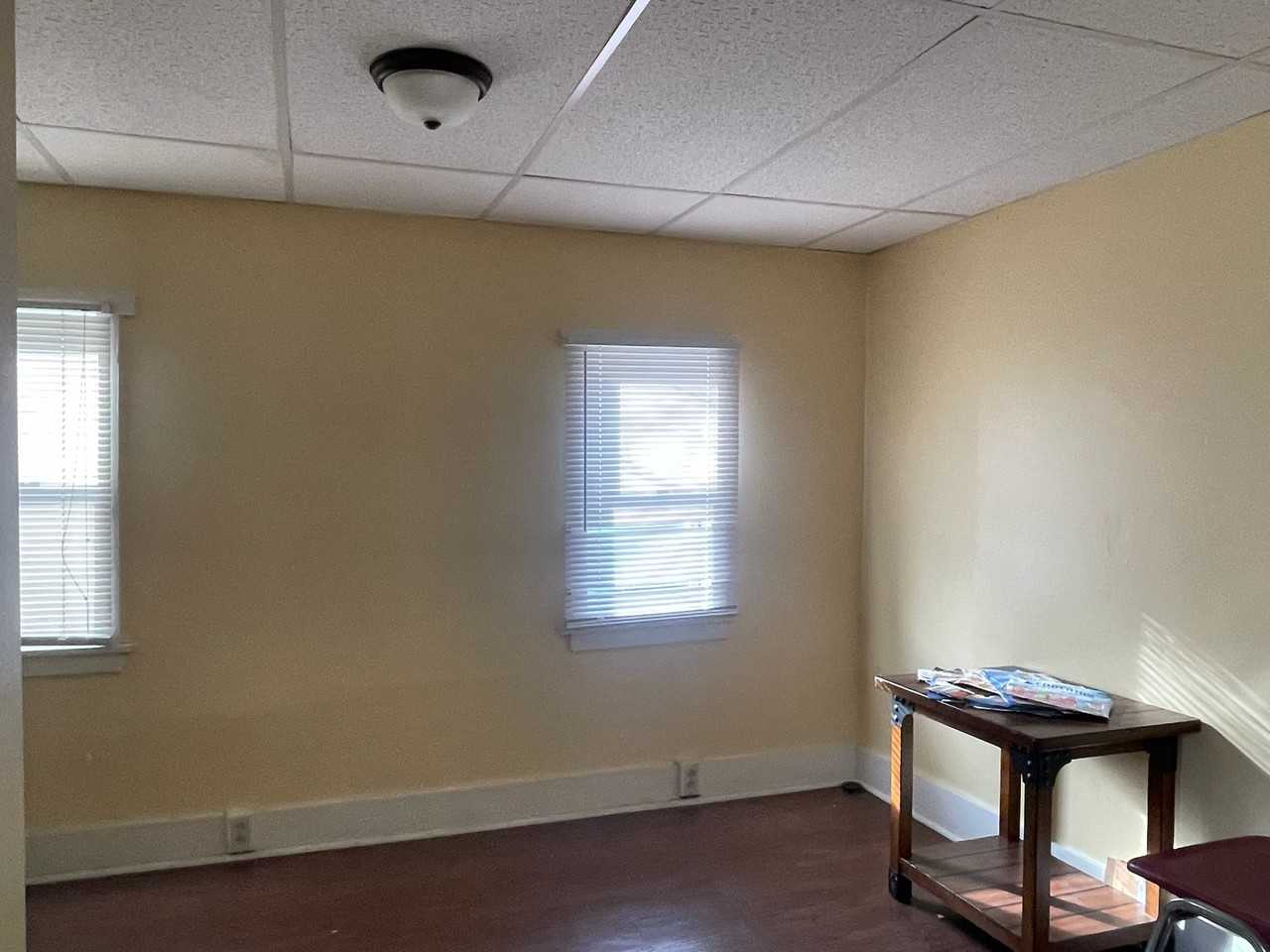 974 Oakland Ave - Photo 6 of 26