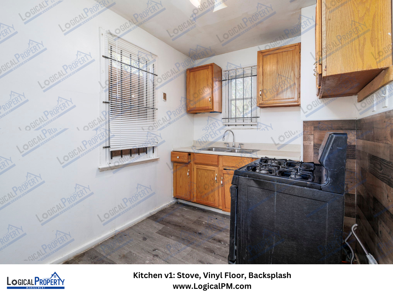 13067 Wade St - Photo 2 of 12