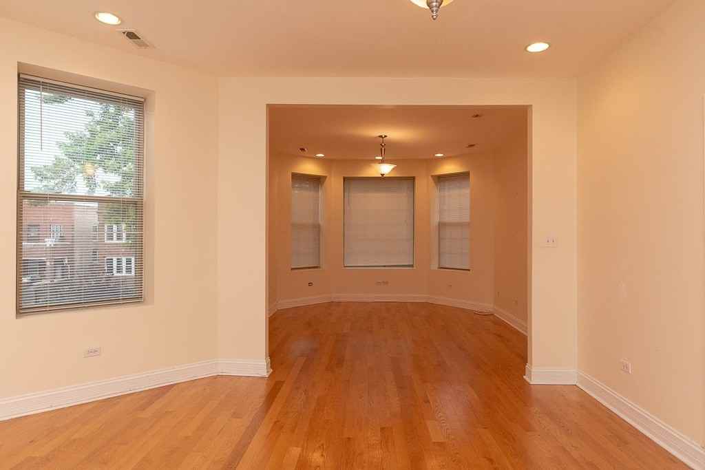 2535 N Kildare Ave #9Q - Photo 7 of 20