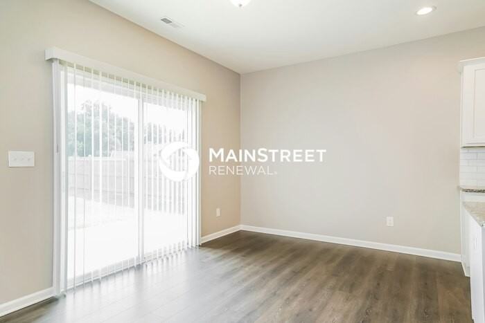 212 S Kramer Path - Photo 5 of 17