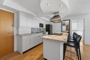 550 Queens Quay W #809 - Photo 1 of 1