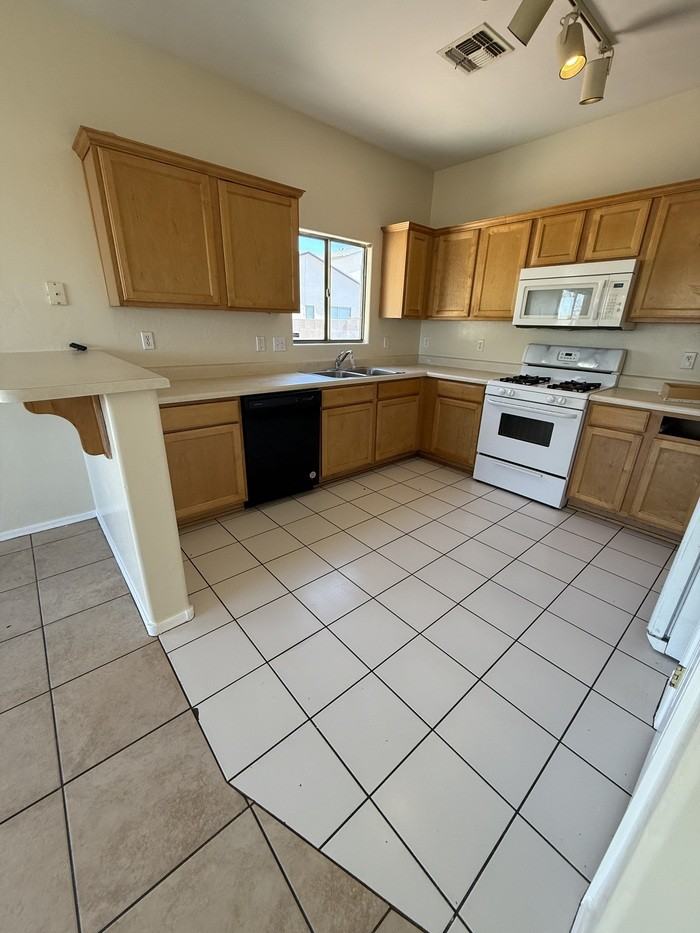3527 E Drexel Manor Stra - Photo 5 of 21