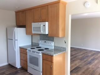 15880 Marcella St #3 - Photo 4 of 12