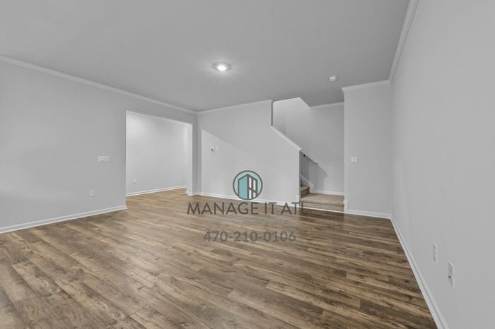 3110 Greyton Dr - Photo 6 of 31