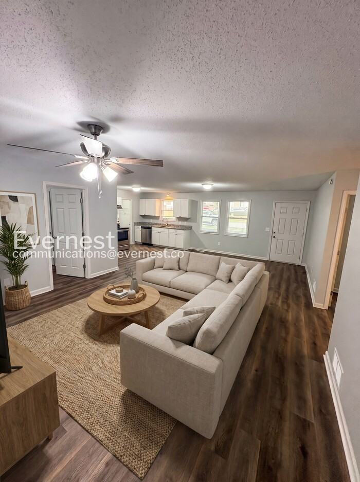 711 W Creek Cir - Photo 4 of 23