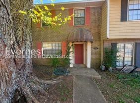 2543 Hampstead Dr - Photo 1 of 1