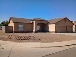 featured image of 1161 E Avenida Isabela