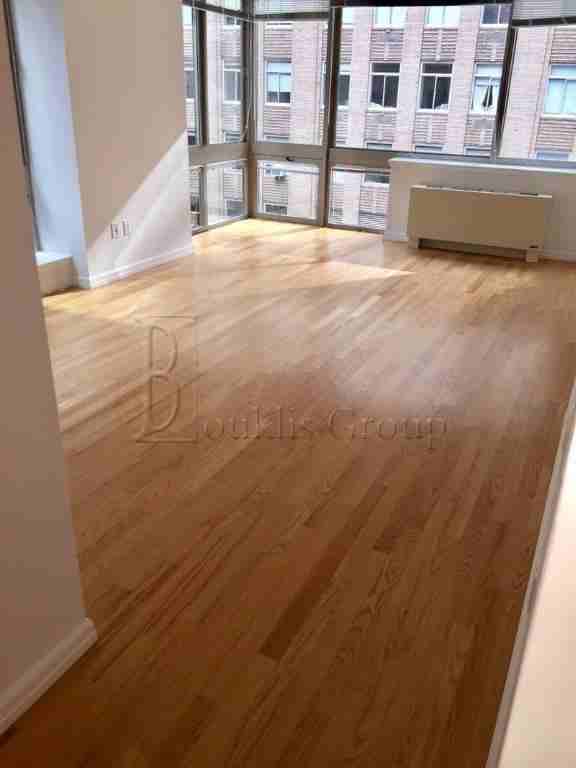 Gold St #2102 - Photo 3 of 6