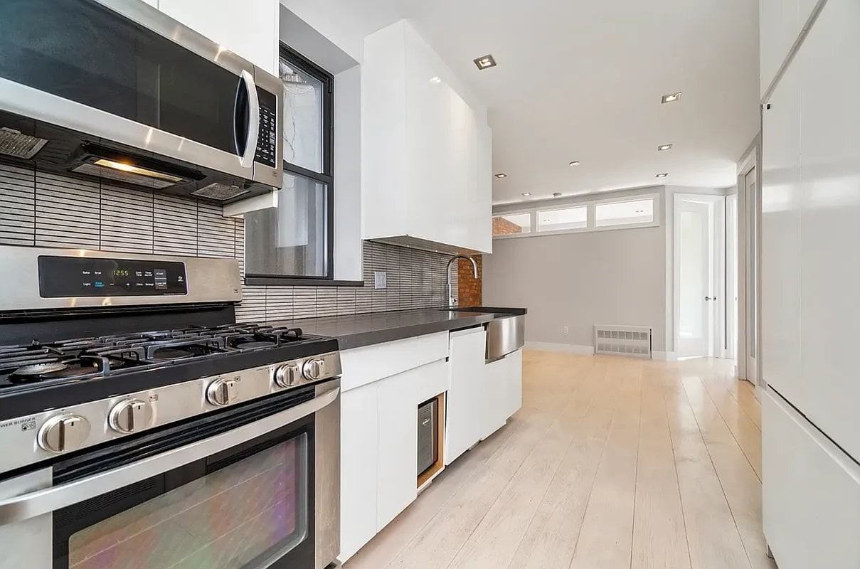 184 Stanton St #4A - Photo 5 of 8