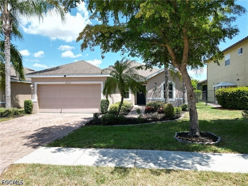 10353 Canal Brook Ln - Photo 2 of 26