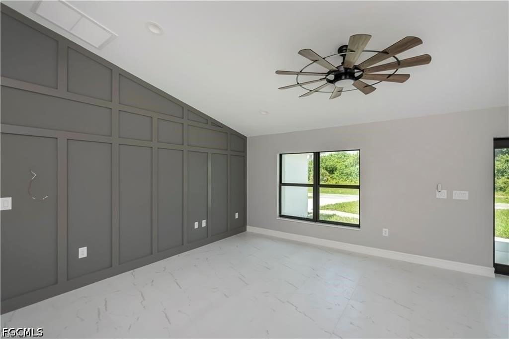 3323 Clearview Cir - Photo 2 of 15