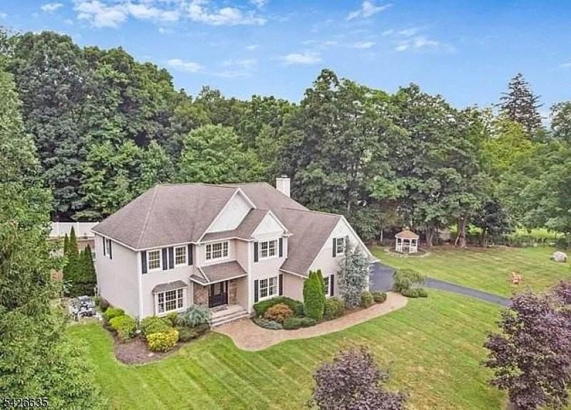 2 Princess Ct - Photo 2 of 5
