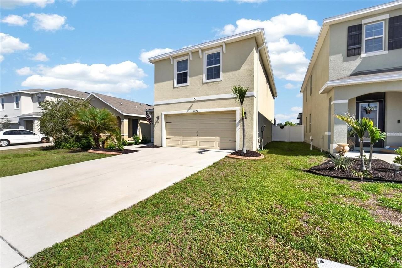 11176 Leland Groves Dr - Photo 7 of 50