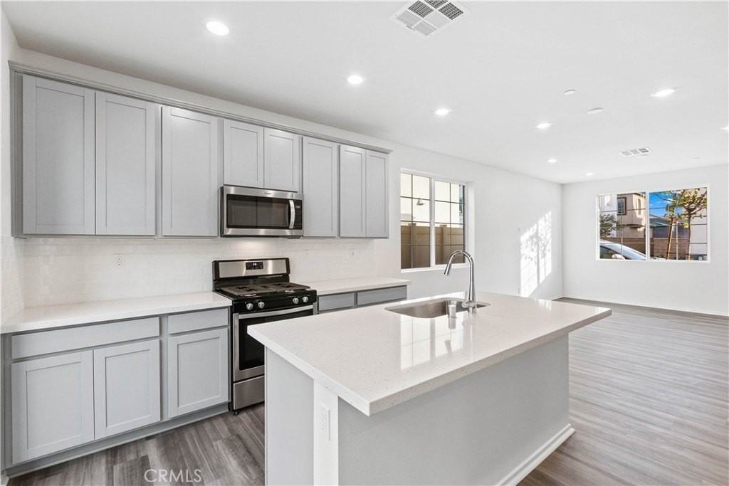 5346 Malibu Way - Photo 6 of 25