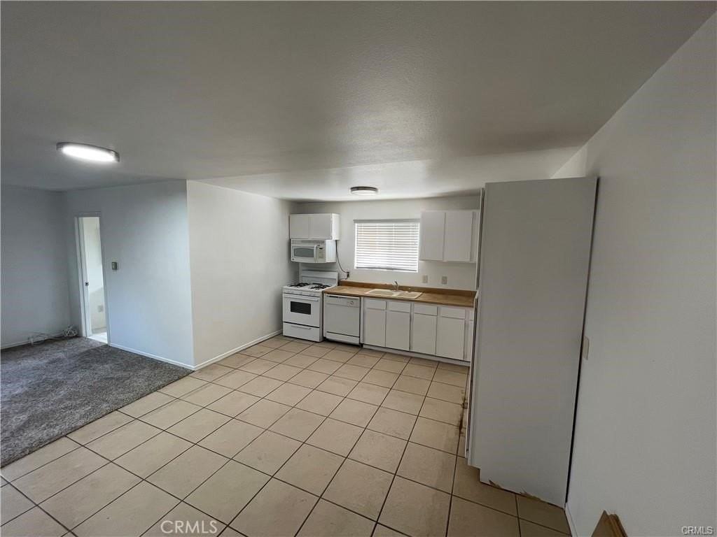 16395 Broadway St - Photo 7 of 8