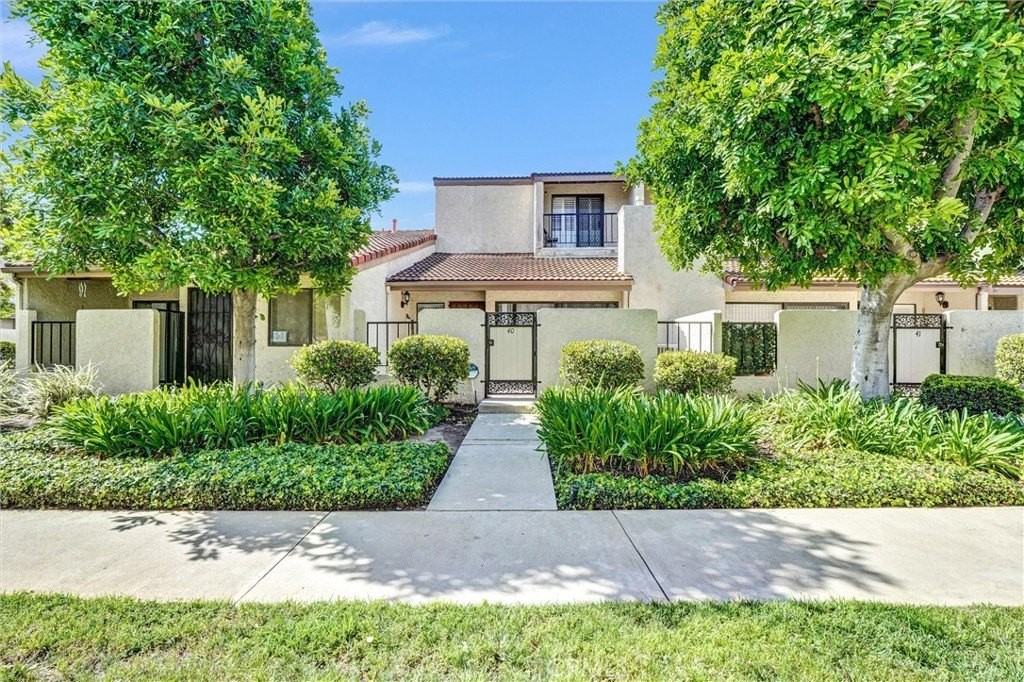 18136 Oxnard St #40 - Photo 2 of 21