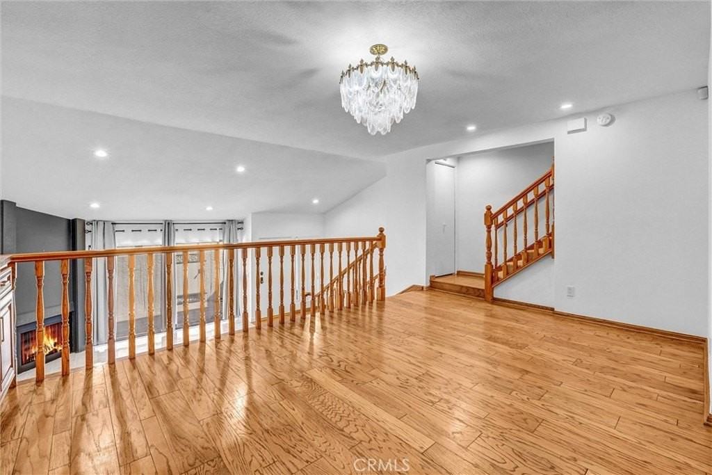 18136 Oxnard St #40 - Photo 5 of 21