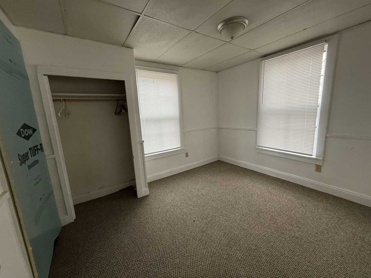 5 Washington St #4 - Photo 4 of 5