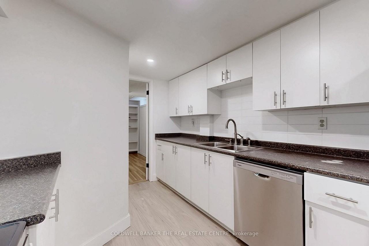 32 Hollingshead Drive - Photo 6 of 14