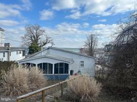 featured image of 7527 C St