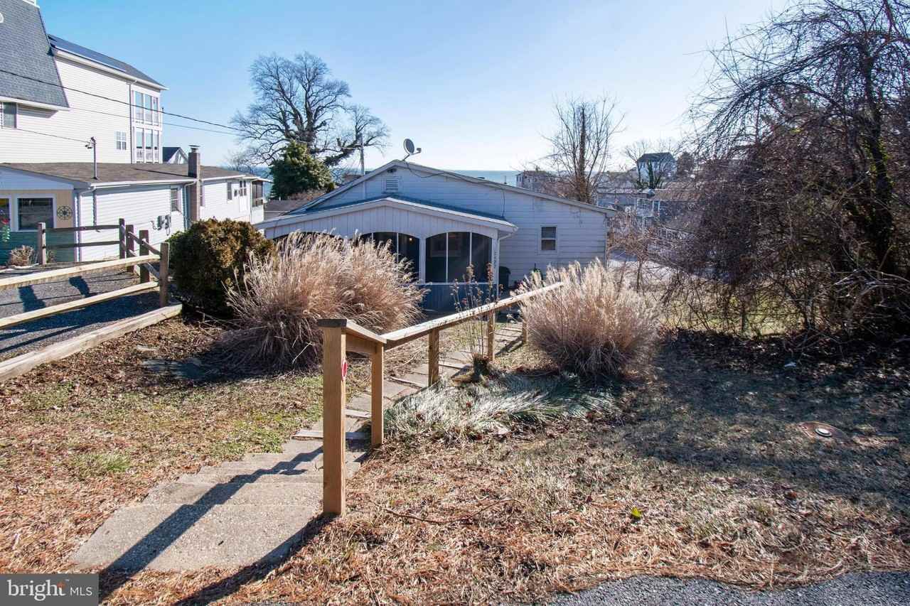 7527 C St - Photo 3 of 28
