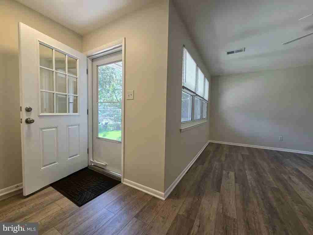 159 Forsythia Ct - Photo 4 of 23